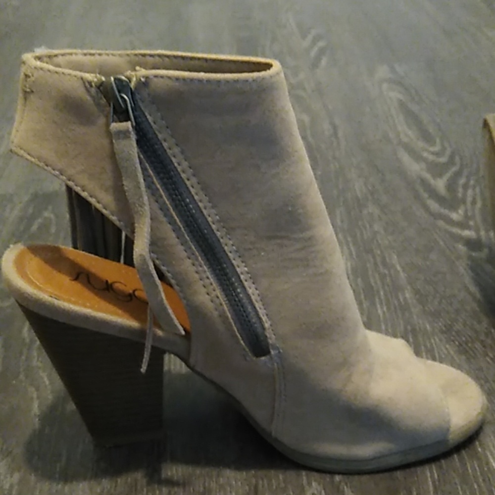 Booties - Picture 2 of 4